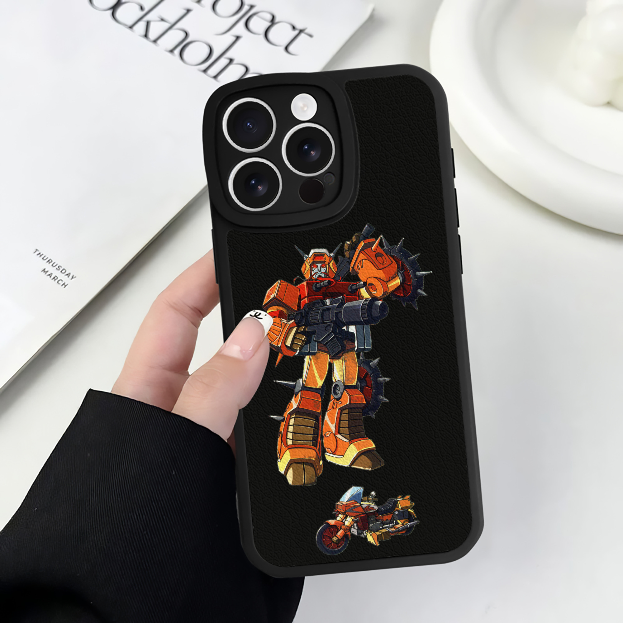（画像用）  【iPhone 16シリーズ対応】シリコンスマホケース（レザー調） 材質：シリコン